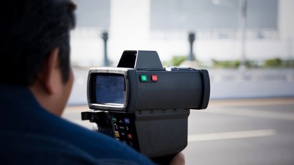 ZVÝŠENÉ POKUTY ZA RÝCHLOSŤ: PO NOVOM BUDÚ MÔCŤ ZADRŽAŤ VODIČÁK NA MIESTE