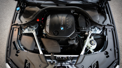 BMW plánuje spaľovací motor vyrábať ďalších 30 rokov