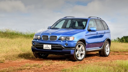 BMW X5 PRVEJ GENERÁCIE MÁ UŽ 25 ROKOV, POČULI STE O VERZII LE MANS?