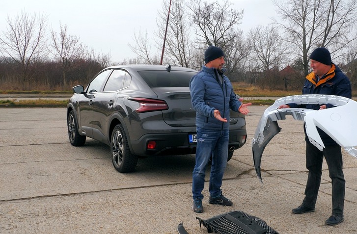 TEST CITROEN C4 X  - PREKVAPIVO PRAKTICKÝ SEDAN