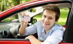 Masívna kritika na nové testy v autoškolách! Žiakov sa pýtajú otázky ako pre mechanikov