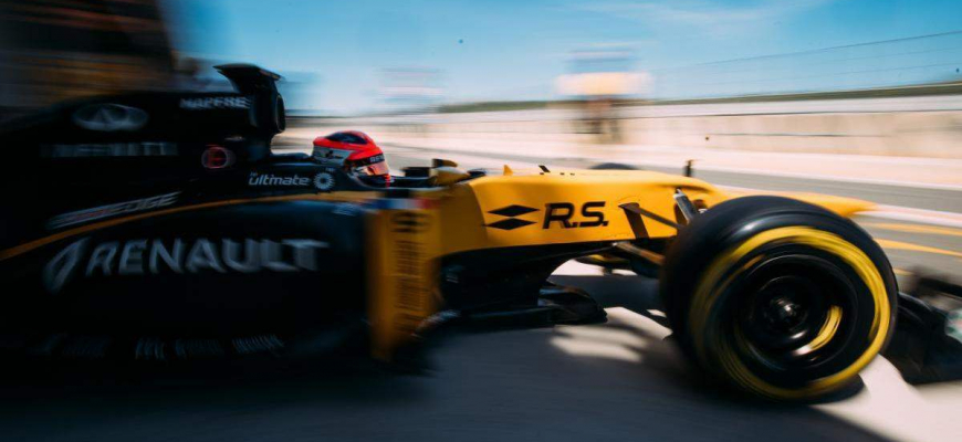 Robert Kubica opäť v kokpite F1, s Renaultom odjazdil 115 kôl