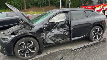 Kia EV6 ochránila Jágrovi krk pred električkou. Výsledky Euro NCAP kvalitu auta potvrdili