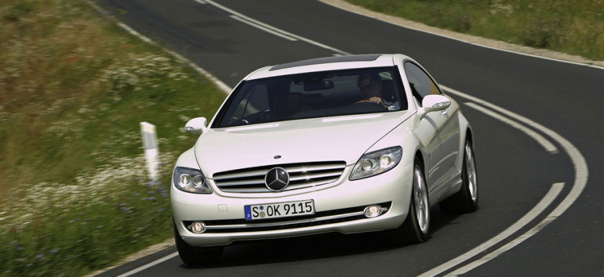 Mercedes CL 600 vs Lamborghini Gallardo