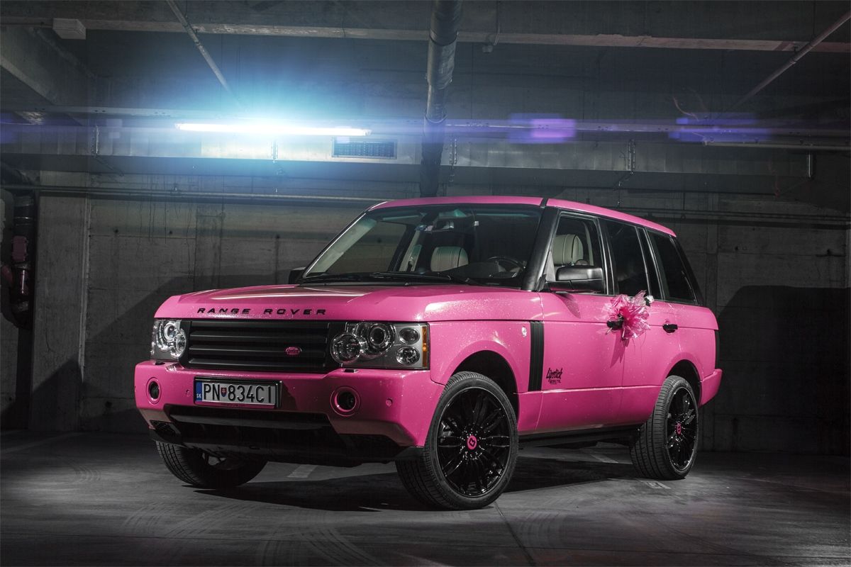 Range-Rover-Vogue-lipstick