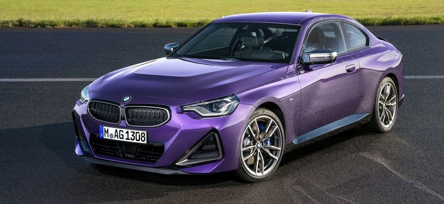 Nové BMW 2 Coupé oficiálne. Šesťvalec a pohon zadných kolies žije, manuál skončil