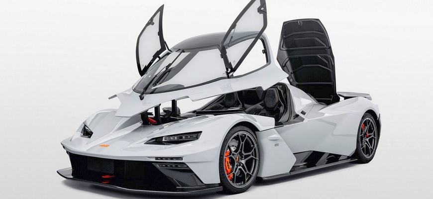 Nové KTM X-Bow GT-XR oficiálne. Má 500 koní a na jednu nádrž zvládne viac ako 1000 kilometrov