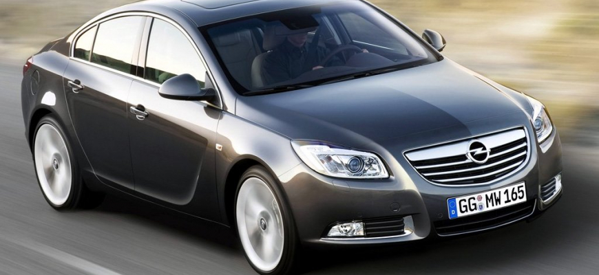Opel Insignia oslavuje už prvé výročie