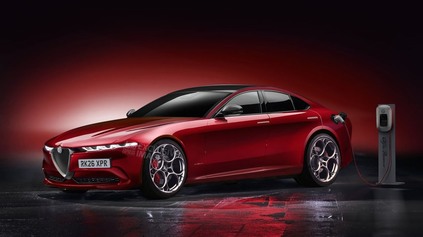 Ak má Alfa Romeo Giulia prežiť, bude musieť byť elektrická, tvrdí šéf značky