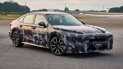 NOVINKY HONDY: CIVIC A CR-V NA NOVEJ HYBRIDNEJ PLATFORME, V ZÁLOHE JE DOKONCA ŠESŤVALEC!