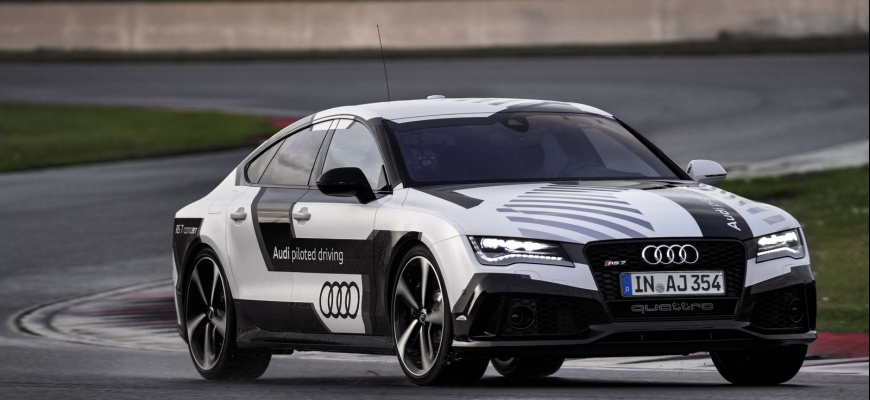 Audi RS7 jazdilo na Hockenheimringu bez pilota. Nebolo to prvýkrát!