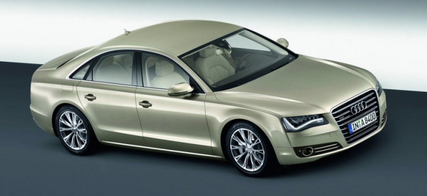 Je tu III. generácia Audi A8