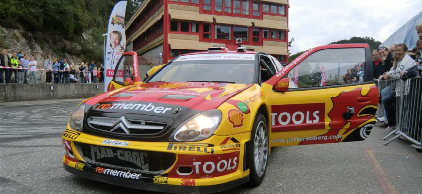 Petter Solberg odštartuje na Rallye Monte Carlo