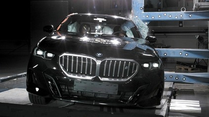 NOVÉ BMW RADU 5 PREŠLO NÁRAZOVÝMI TESTAMI EURO NCAP. ZAVÁHALO? ZVLÁDLO ICH?