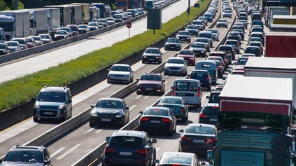 STÁLI STE V KOLÓNE? VRÁTIA VÁM PENIAZE ZA DIAĽNIČNÝ POPLATOK