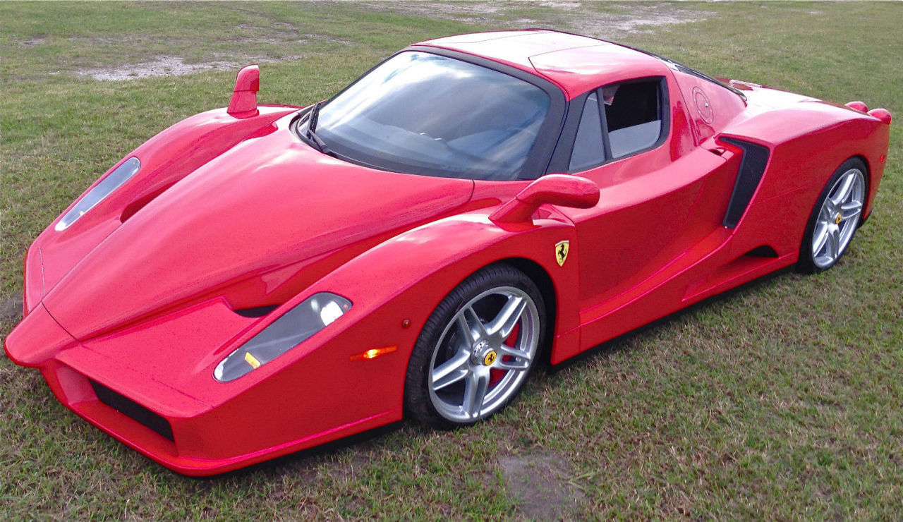 Ferrari Enzo replika