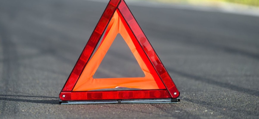 Zrušia výstražné trojuholníky v autách? Toto má byť ich bezpečnejšia náhrada