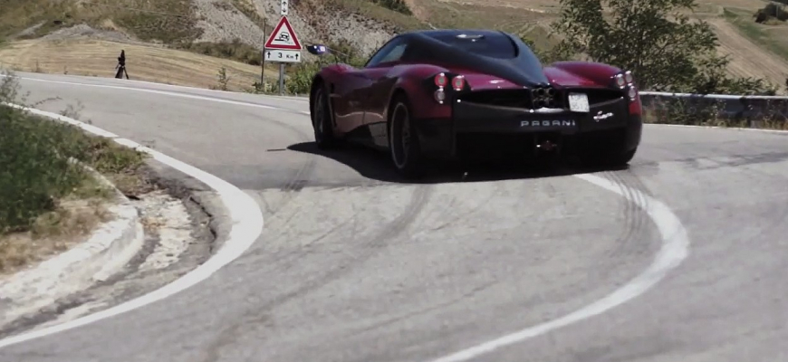 Chris Harris on cars: testovacia jazda v Pagani Huayra