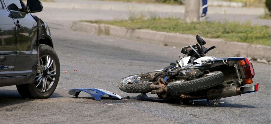 Teplo prebudilo motorkárov aj cyklistov. Tipy, na čo nezabudnúť