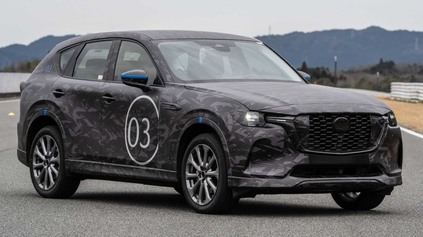 Vrcholný šesťvalcový diesel Mazda Skyactiv D s objemom 3,3 litra má 254 koní a 550 Nm