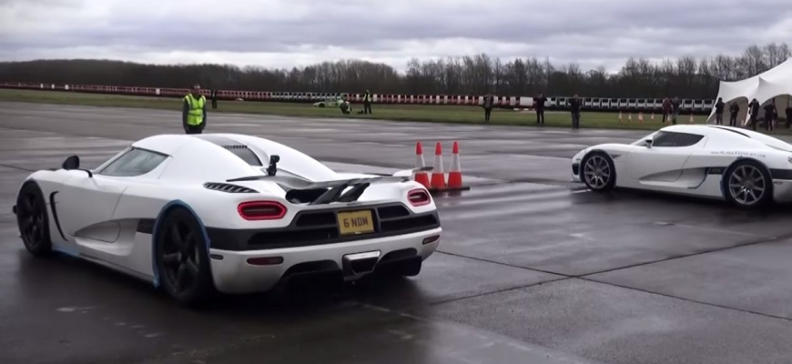 Šprint Koenigsegg Agera vs. CCX