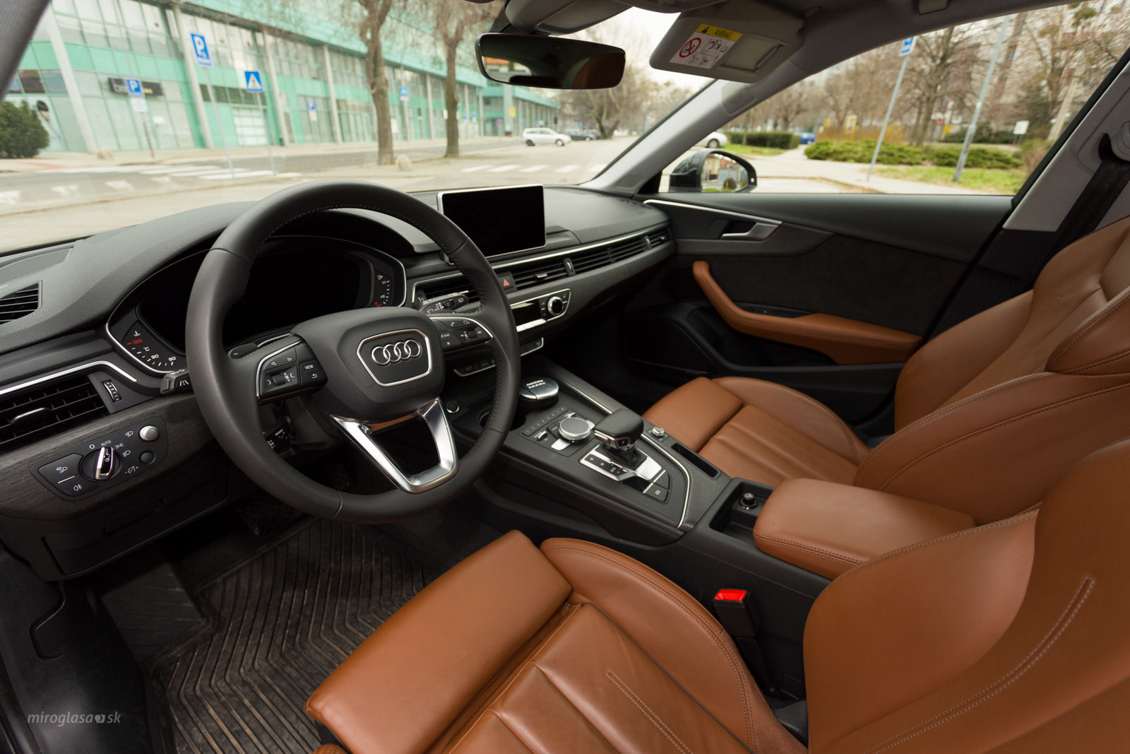 TopSpeed.sk test - Audi A4 B9 Avant 2,0 TDI S tronic