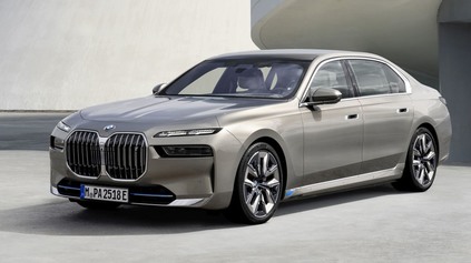 NOVÁ SEDMIČKA MÁ SLOVENSKÚ CENU. ZATIAĽ SI MÔŽETE OBJEDNAŤ LEN ELEKTRICKÉ BMW I7 XDRIVE60