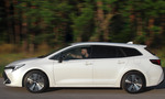 TEST Toyota Corolla TS 1.8 Hybrid: Dokáže nahradiť naftové kombi?