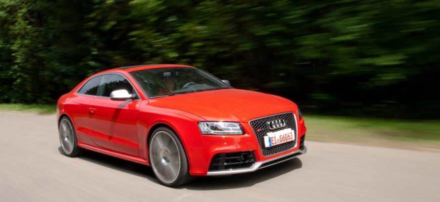 Audi RS5 dá po odblokovaní až 303 km/h