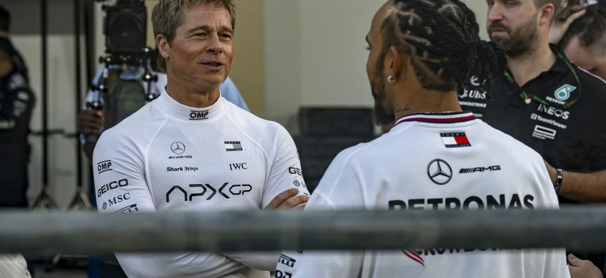 Pokračovanie filmu F1: Brad Pitt v hlavnej úlohe a Lewis Hamilton ako odborný konzultant