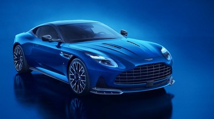 NOVÝ ASTON MARTIN DB12 S. NAJRÝCHLEJŠÍ ŠTVORMIESTNY MODEL ZNAČKY PRIDÁVA HLUČNEJŠIE KONE
