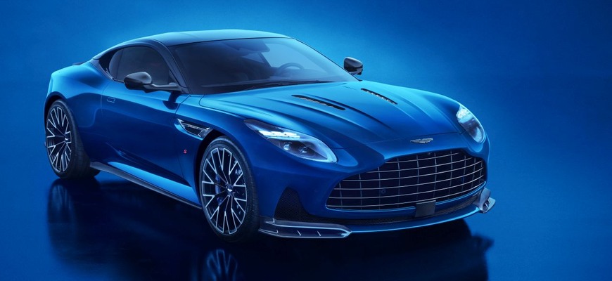 Nový Aston Martin DB12 S. Najrýchlejší štvormiestny model značky pridáva kone i decibely