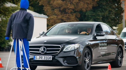 HVIEZD SA TREBA DOTÝKAŤ