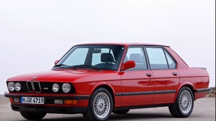 Spomeňme si na druhé BMW radu 5 (E28 1981-1987)