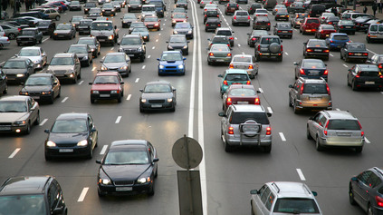 Nová daň pre SUV? Viaceré mestá chcú, aby majitelia veľkých áut zacvakali viac peňazí