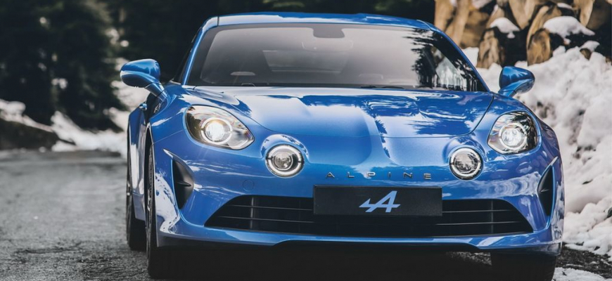 Alpine A110 má 1080 kg, 252 k a je stavaná pre zážitok z jazdy