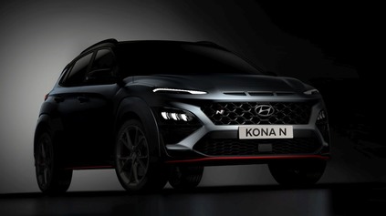 Hyundai Kona N na prvý záberoch bez maskovania. Pozrite na tie koncovky výfuku