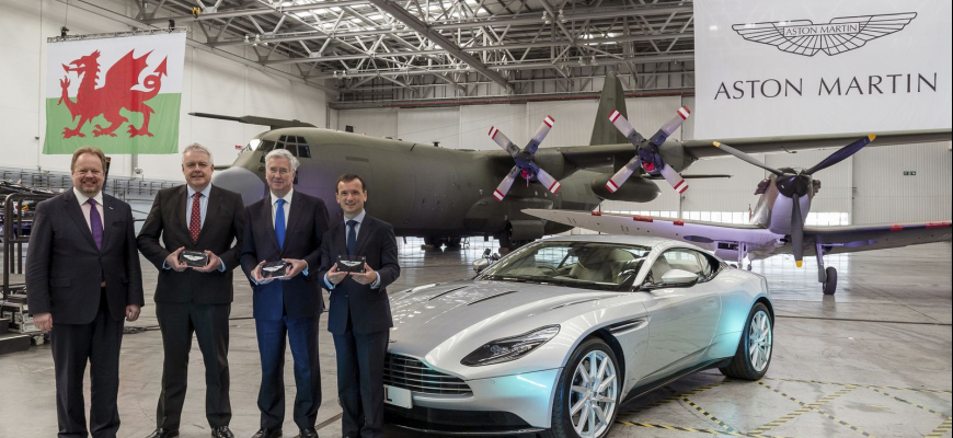 Aston Martin a vojenská základňa! V hangároch bude vyrábať DBX