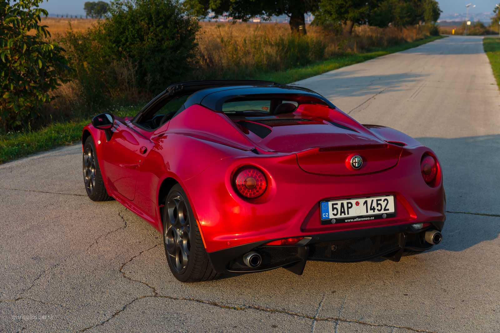 TopSpeed.sk test - Alfa Romeo 4C spider