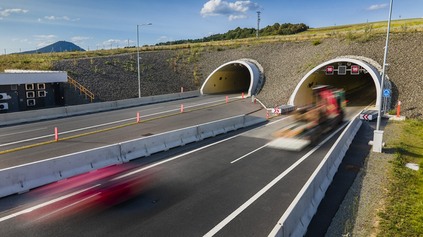 UZÁVERY TUNELOV 2026: KDE A KEDY RÁTAŤ S OBMEDZENIAMI?