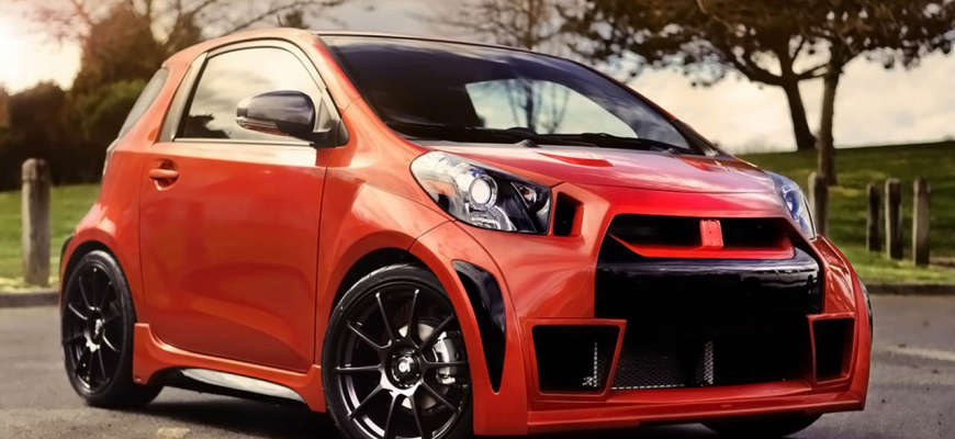 Takto vyzerá skrížená Toyota iQ a Lancer Evolution