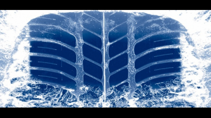 PRIEMERNÁ PNEU PRI 100 KM/H KAŽDÚ SEKUNDU RIEŠI 3 VEDRÁ VODY! AKO MERAŤ HĹBKU DEZÉNU?
