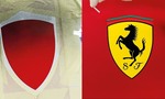 Emblém Ferrari na blatník namaľujú aj ručne, každý vzniká jeden deň