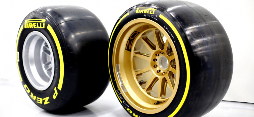 Pirelli ukázalo F1 na 18-palcových pneumatikách
