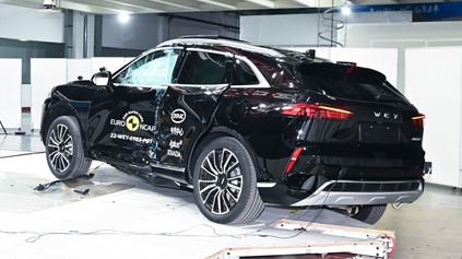 ČÍNSKY ELEKTROMOBIL A PLUG-IN HYBRID V EURO NCAP? LEPŠIE VÝSLEDKY AKO BMW I4 ČI KIA NIRO