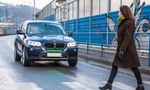 Predné brzdové svetlo zelenej farby, áno alebo radšej nie?