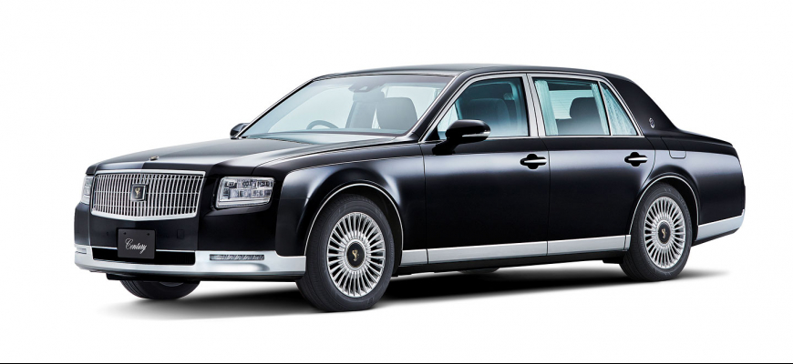 Toyota Century je najluxusnejšie japonské retro roku 2018