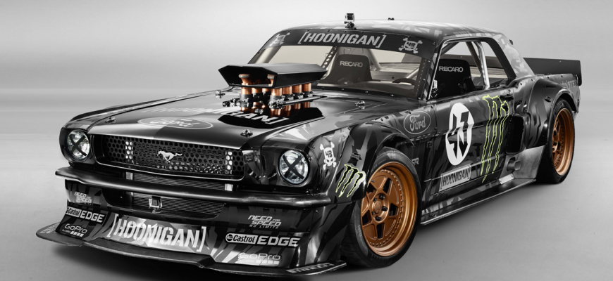 Blockov Mustang Hoonicorn RTR má motor z NASCAR