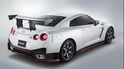 Nissan GT-R Nismo N Attack