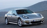 Porsche Panamera má 15 rokov: Z vysmievanej novinky etalónom športovej limuzíny